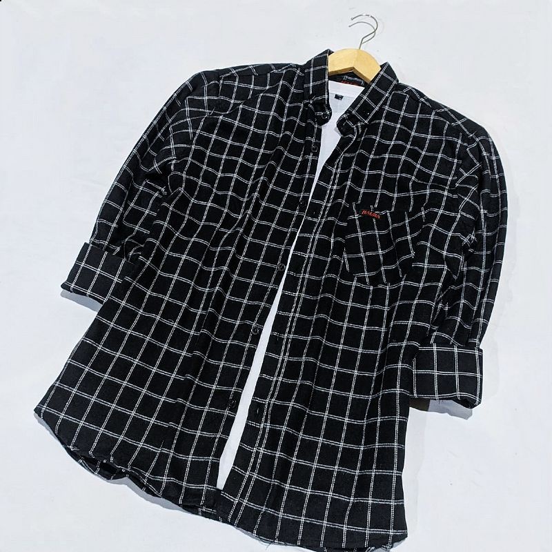 KEMEJA FLANEL WANITA DISTRO KEMEJA SHIRT LENGAN PANJANG ATASAN WANITA KEMEJA TARTAN KEMEJA BLOUSE WANITA KEMEJA KOTAK-KOTAK KEMEJA OVER SIZE KEMEJA JUMBO CASUAL KEMEJA UNISEX TERLARIS REKOMENDASI KEMEJA FLANEL KEMEJA KOREA KEMEJA BALON WANITA BIG SIZE-C.4