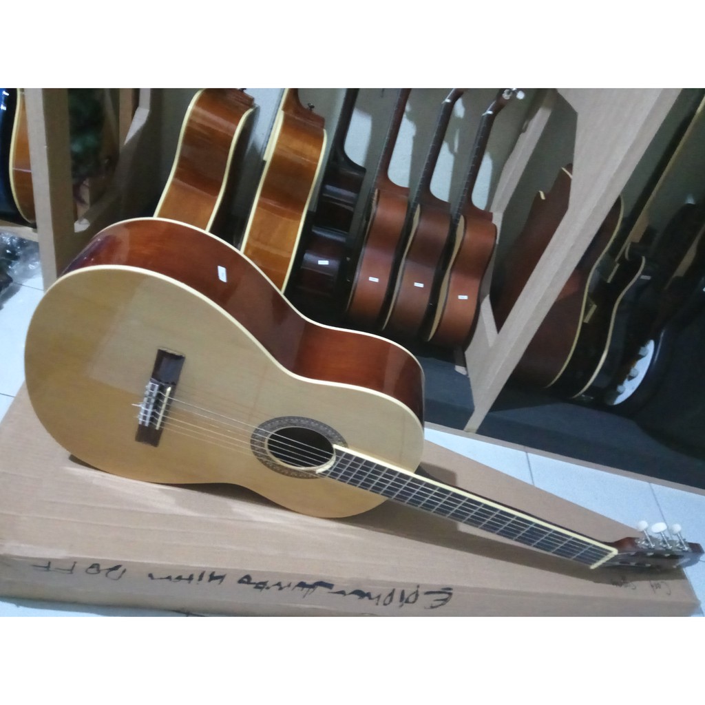 gitar classic akustik senar nylon