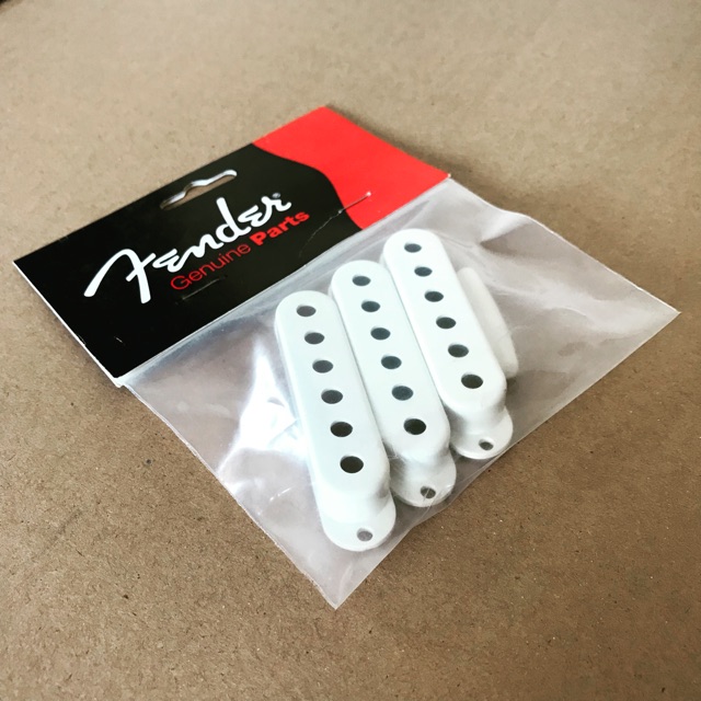 ORIGINAL FENDER VINTAGE STRATOCASTER PICKUP COVER WHITE MADE IN USA