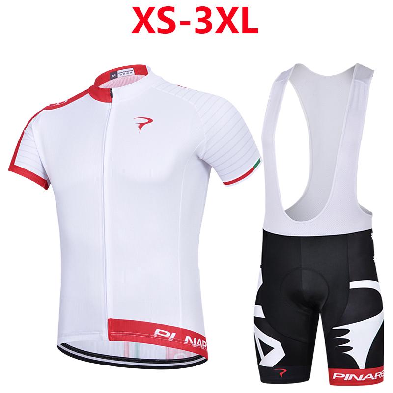 2022 Setelan Jersey Pria Model Atasan Celana Pendek 2022 Setelan Jersey Pria Model Atasan Celana Pendek