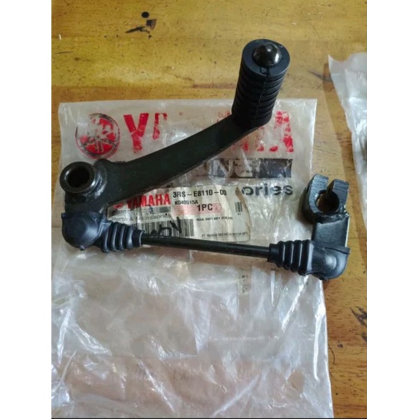 PEDAL OPERAN GIGI OVERAN VERSENELING RXZ RZR ORI ASLI ORIGINAL YAMAHA NOS