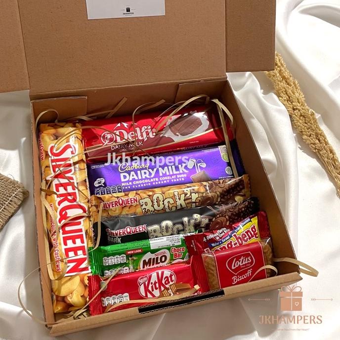 

BIG SALE Ready Stock Hampers Valentine Cokelat Simpel Kado Ulang Tahun Cowok Cewek Gift Box Valentine Jkhampers grosir