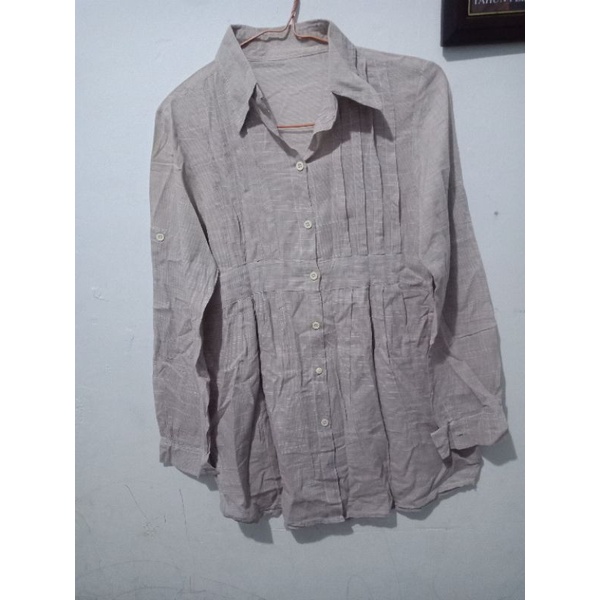 kemeja wnita preloved