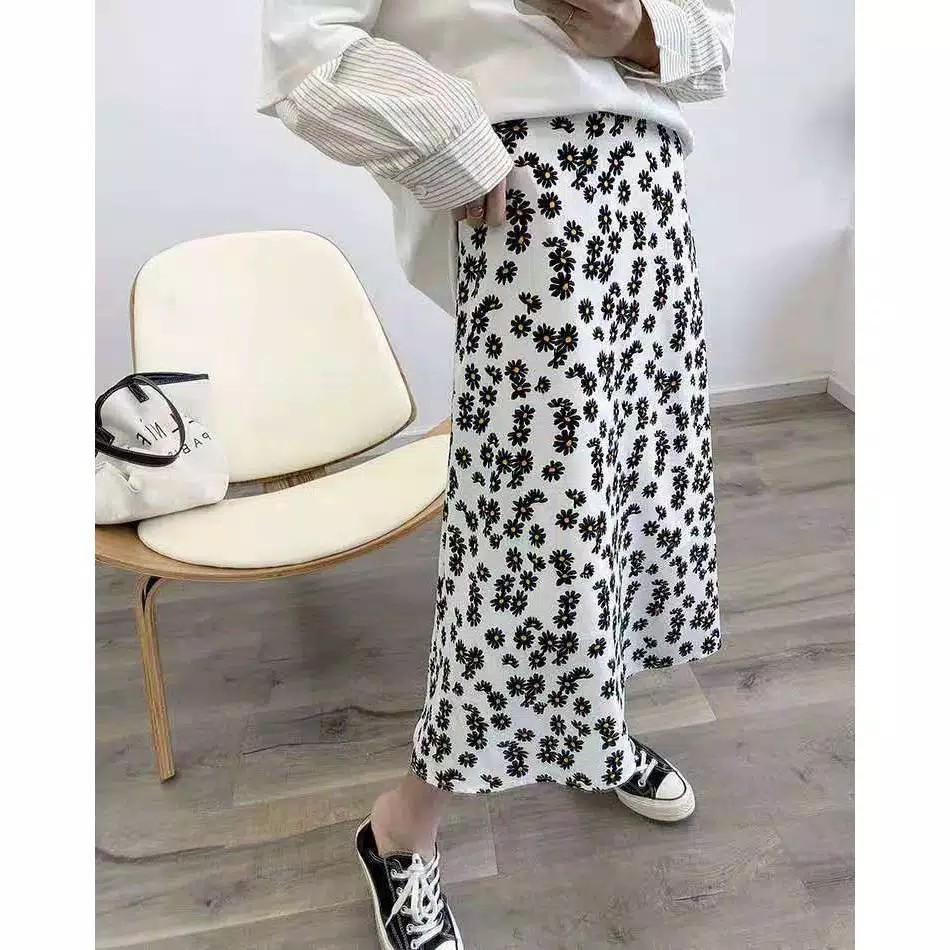 AFI - EC - Rok Seoyoon Daisy Maxi Skirt-5