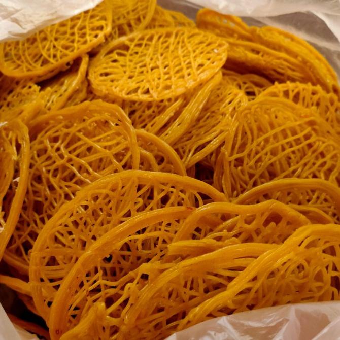 

Diskon Kerupuk Mie Kuning Besar 250 Gram Diskon