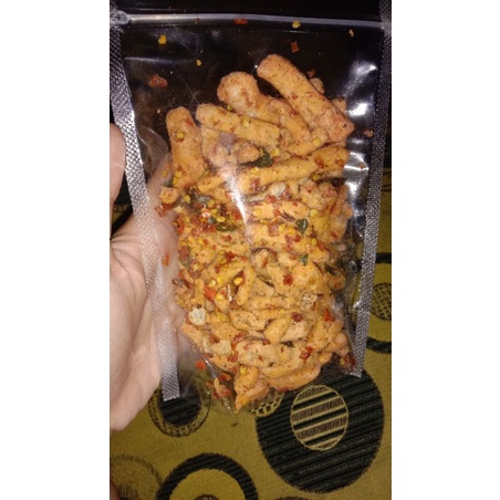 

koesreng basreng pedas