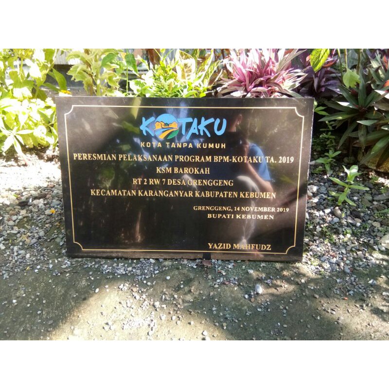 prasasti | prasasti peresmian lempengan granito