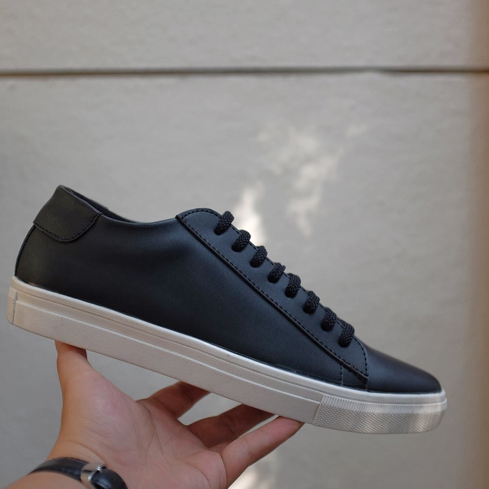 Sepatu Sneakers Hitam Pria Casual Cowok - PHOENIX BLACK - OXWALKER - 42