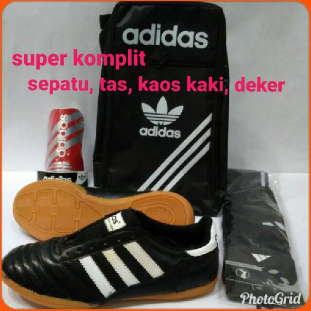 SEPATU  KULIT ADIDAS FUTSAL