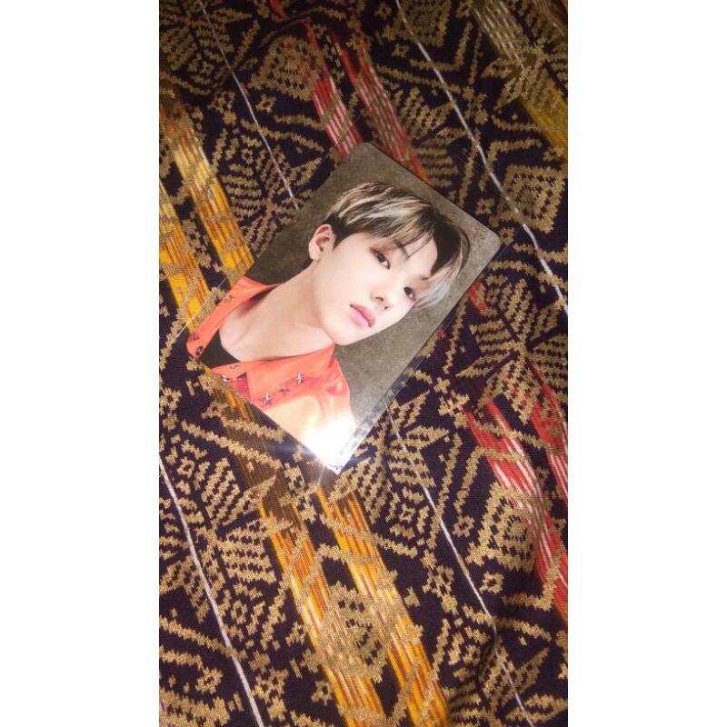 wts jisung reload