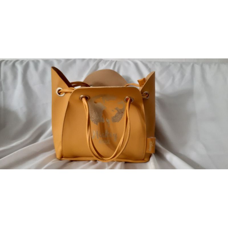 Preloved Tas Disney (Sesuai Deskripsi)