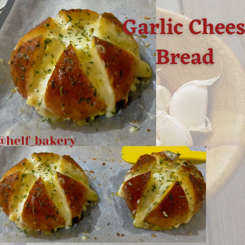 

Korean Garlic Cheese Bread