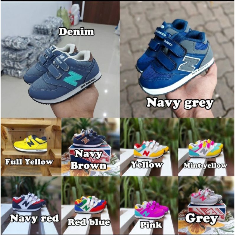 Sepatu anak new balance