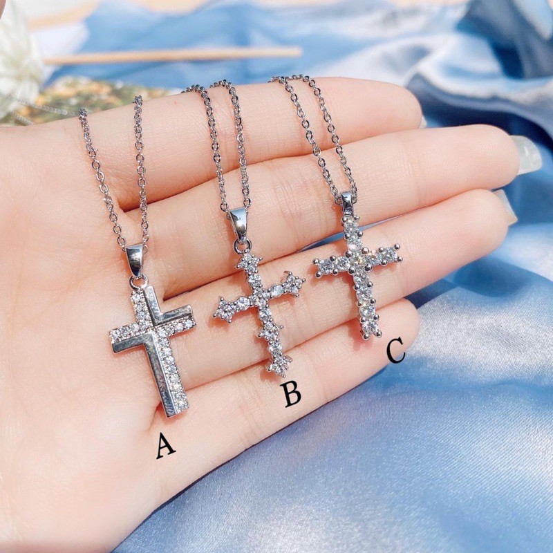 kalung salib impor anti karat/kalung salib 3 model/ kalung salib permata impor anti karat