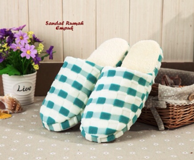 Sandal rumah nyaman dan anti slip motif KOTAK KOTAK ok  good quality