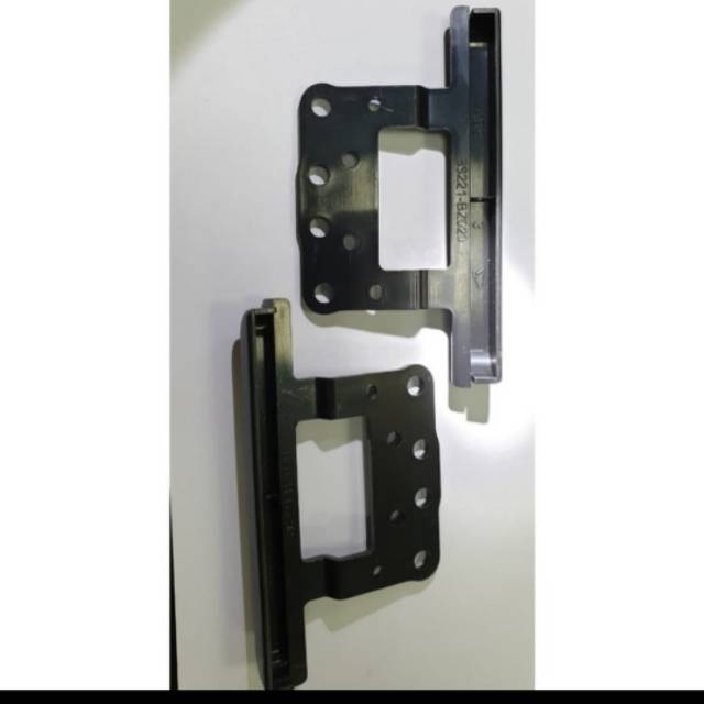 Frame head unit mobil/ kupingan tape mobil/ frame Innova/ frame Toyota/ frame universal