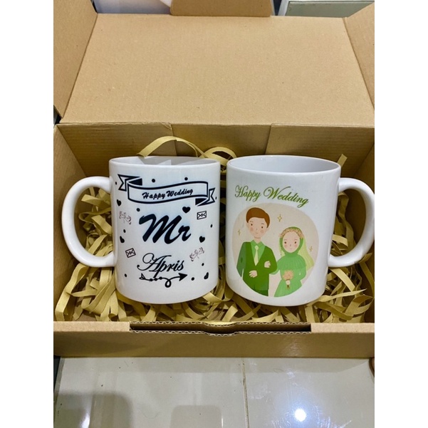 Mug Couple / Hampers pernikahan / Mug Costum / Kado Pernikahan