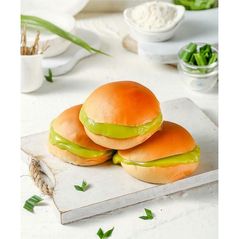 

ROTI SRIKAYA PANDAN PANGGANG ( HOMEMADE )