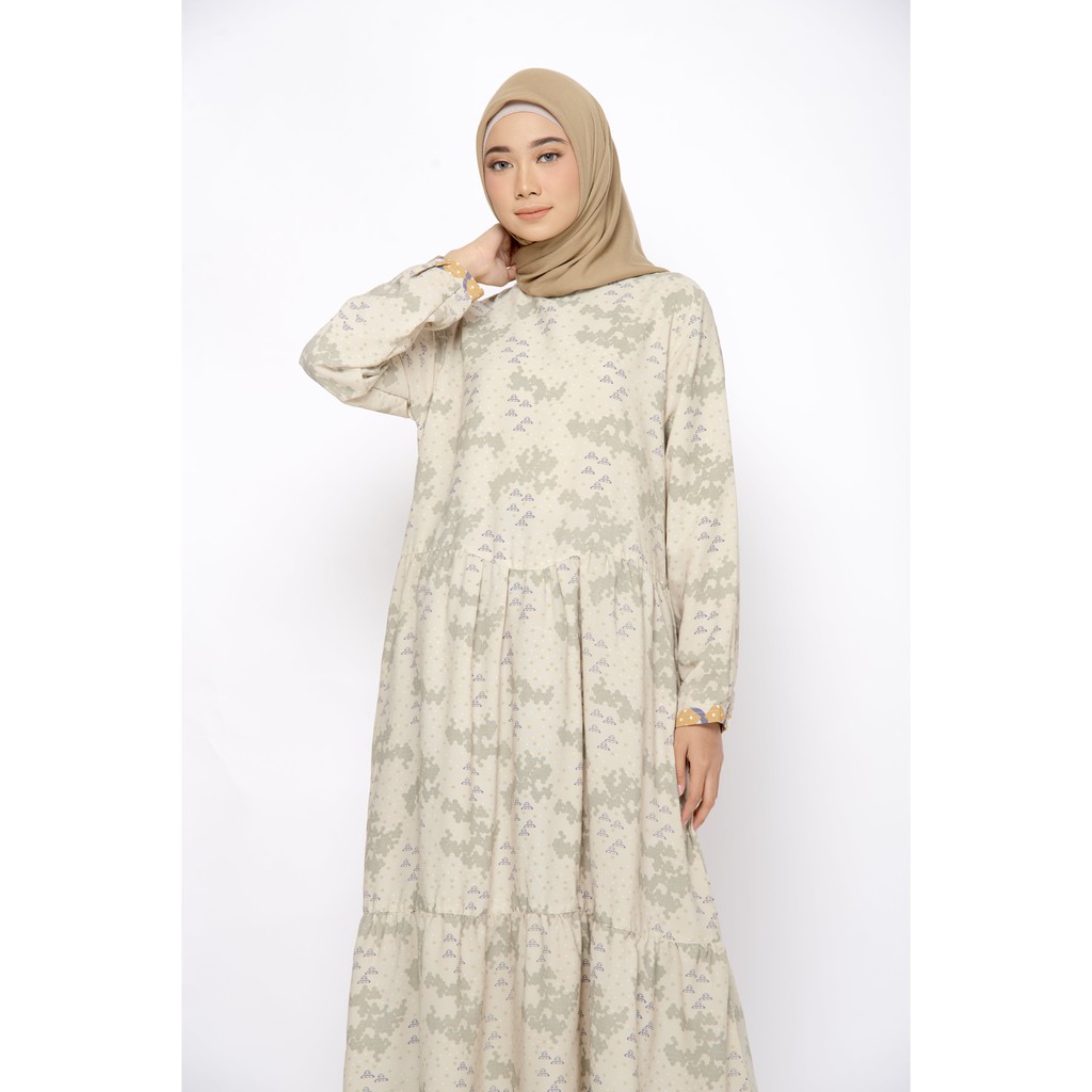 Dwi Cream Dress - Jelita Indonesia - Edisi Nias