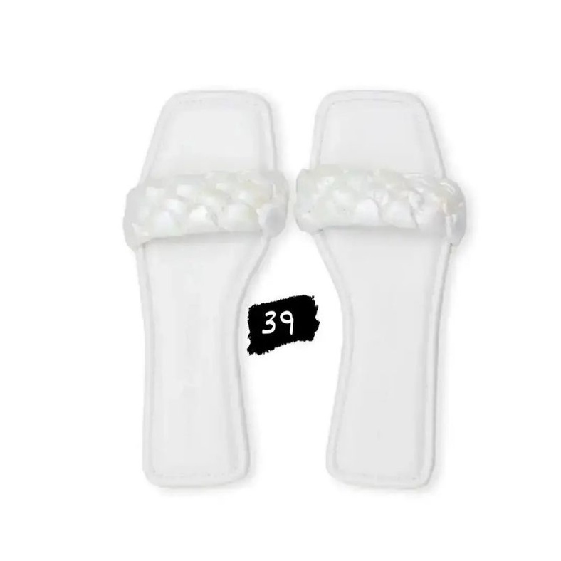 Amazara x Mmehuillet - Marshmallow Unicorn Alabaster