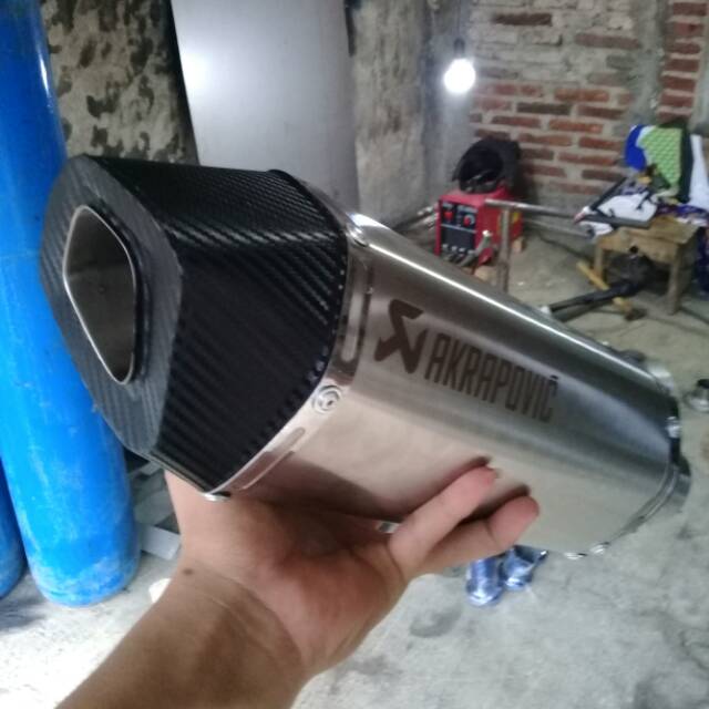 Knalpot racing AKRAPOVIC GP silincer only