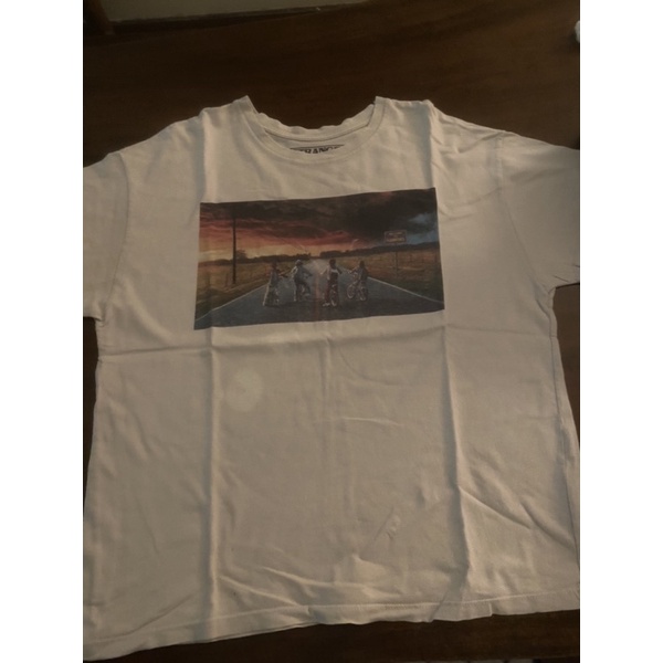 pull and Bear Stranger Things