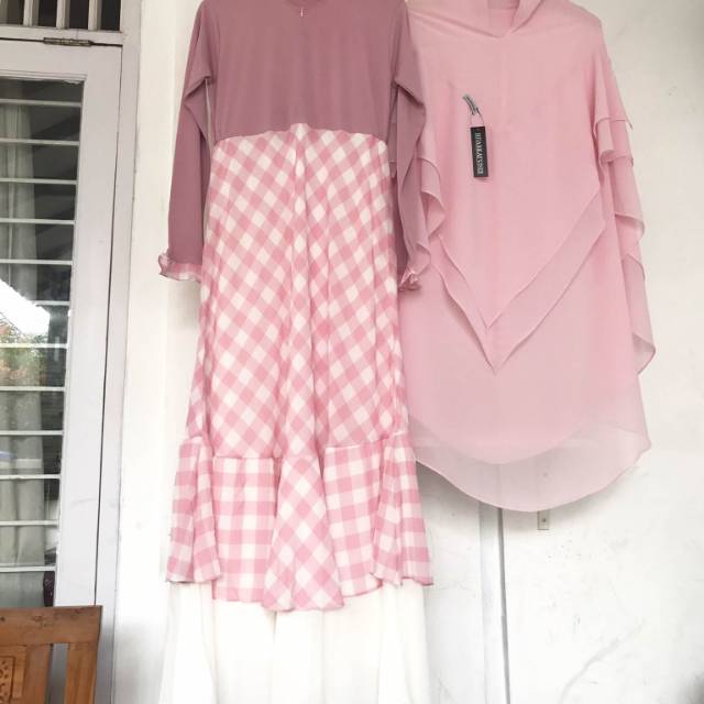 Hijab Kayunie Gamis Syari Humaira