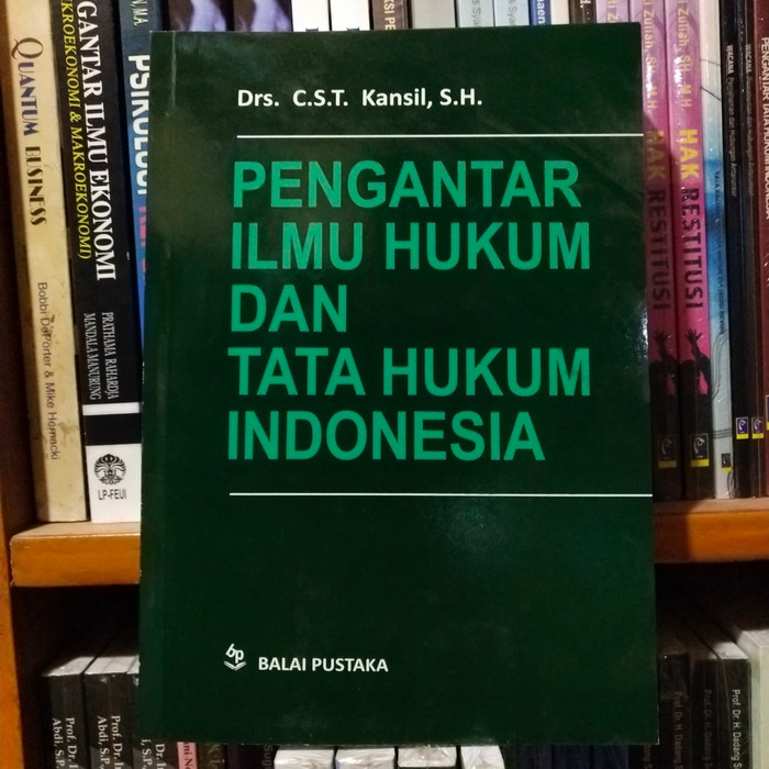 

Buku pengantar Ilmu hukum dan Tata Hukum Indonesia terlaris termurah