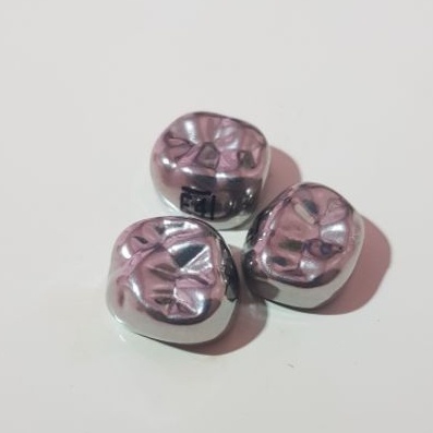 SSC / stainless steel crown desidui/gigi anak