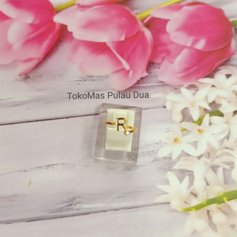 Cincin alfabeth huruf R permata satu