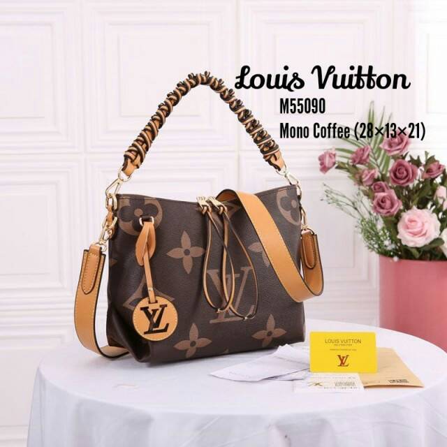 Louis Vuitton M55090