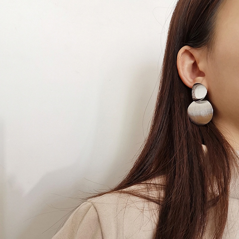 Anting Tusuk Bentuk Bulat Desain Geometri Simple Gaya Korea untuk Wanita