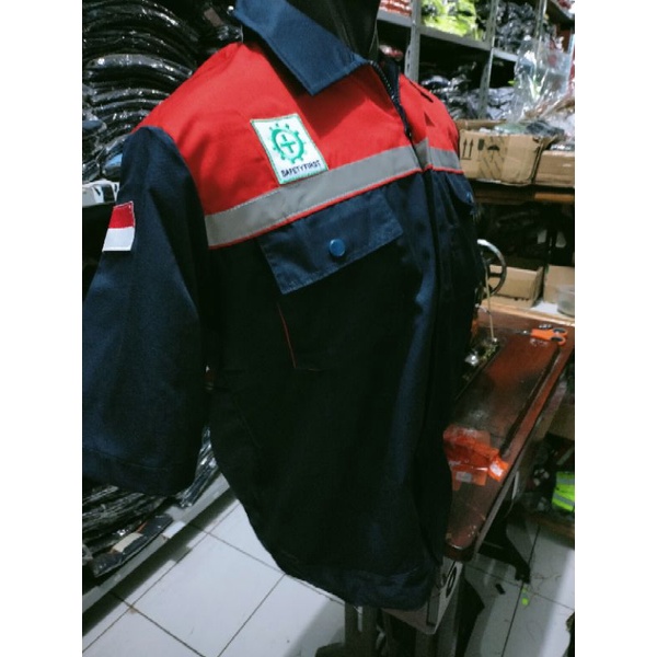 BAJU SAFETY LENGAN PENDEK NAVY MERAH RESLETING PREMIUM BAHAN DRILL ADEM