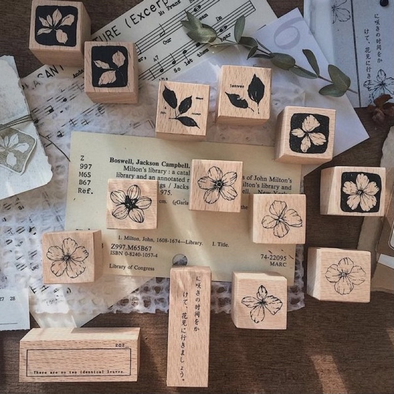 

Jeenzaa Zoey Flowers and Leaves Rubber Stamp