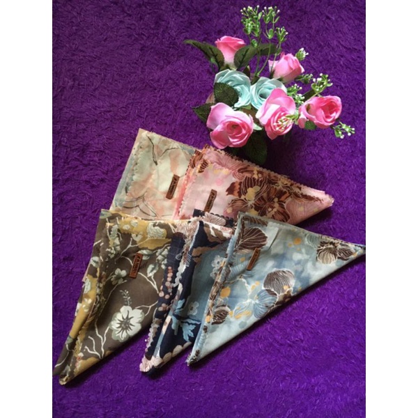 Hijab Motif/Bella Bugis/Al Faridj/Jilbab Motif