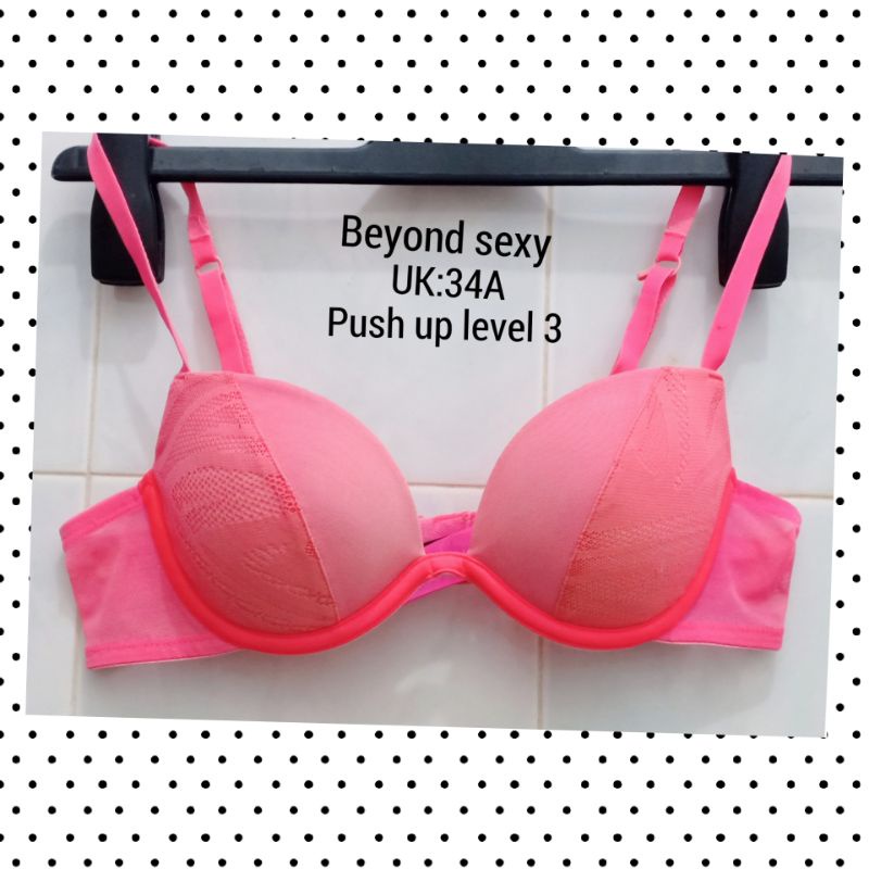 ( PRELOVED ) La senza bra