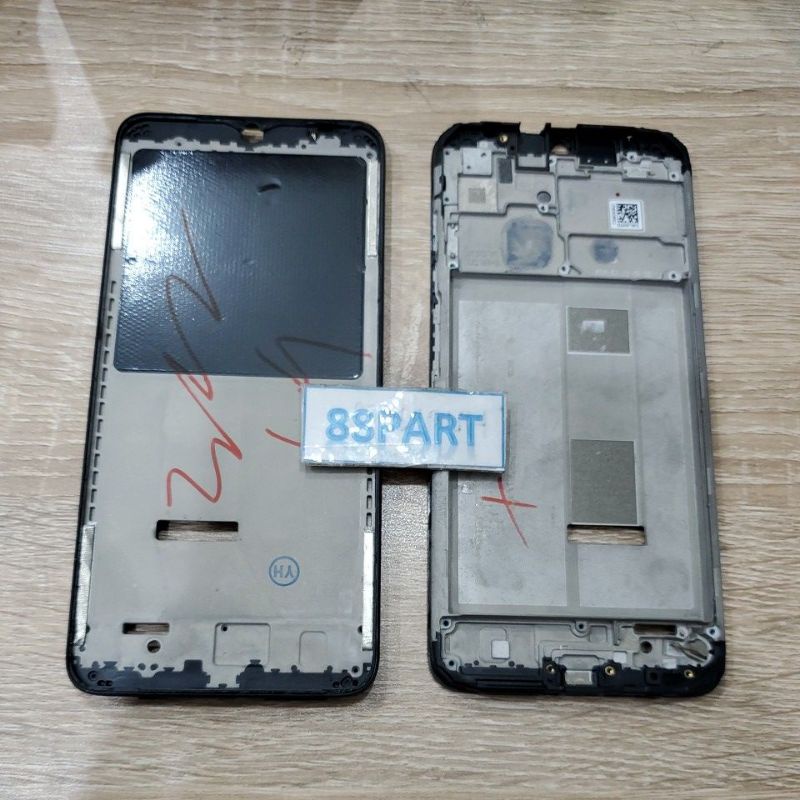 MIDDLE POCO M3 - TATAKAN LCD POCO M3 ORI