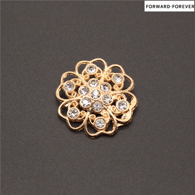 Simple and beautiful multifunctional brooch M70003