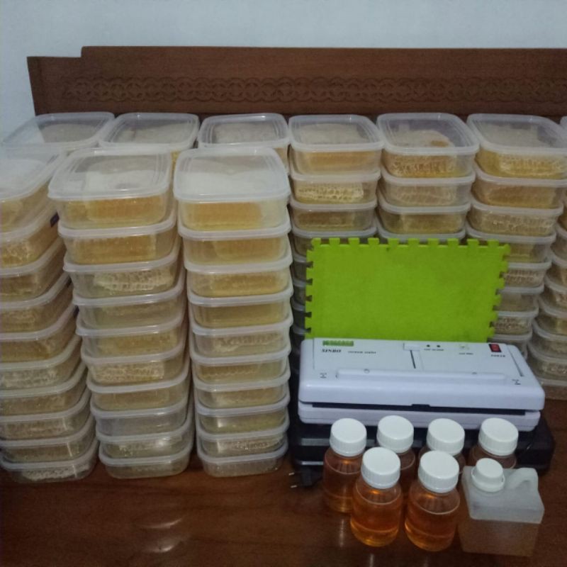 

MADU SARANG ASLI 500grm
