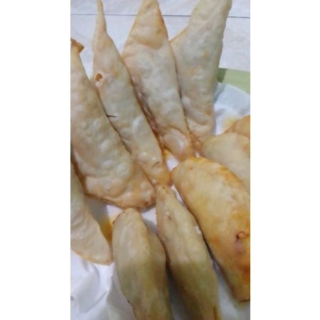 

cireng_isi _ayam 1 pcs isi 5