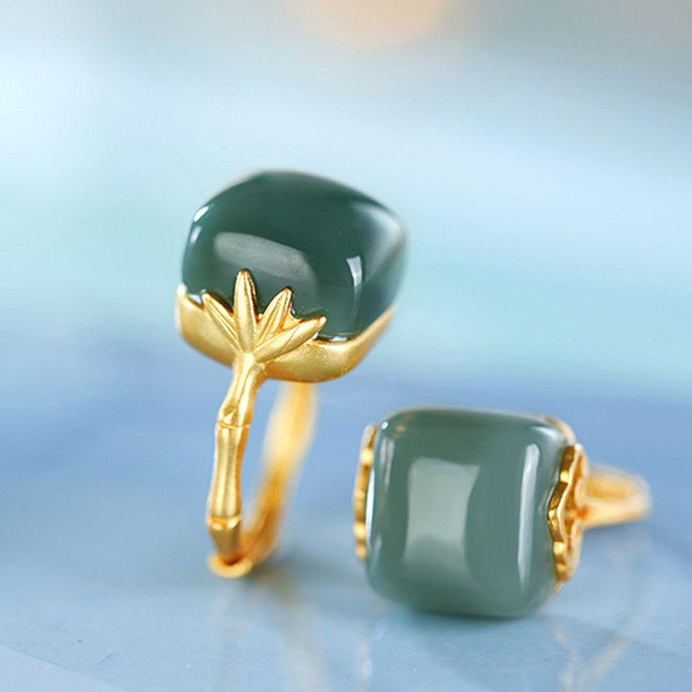 NEEDWAY Wanita Cincin Elegan Vintage Hijau Kotak Batu Imitasi Giok Pola Awan Menguntungkan Tembaga Desain Retro Ring