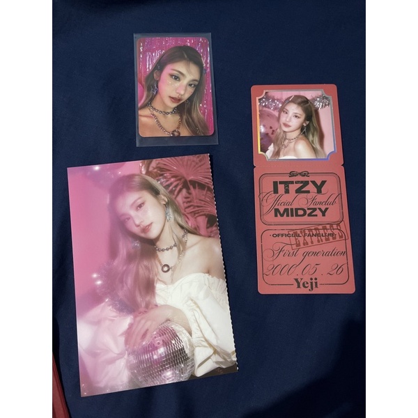 PHOTOCARD YEJI ITZY WELKIT FIRST GENERATION PC