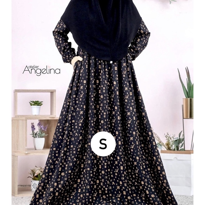 Sarah dress A letters S Black Atelier Angelina