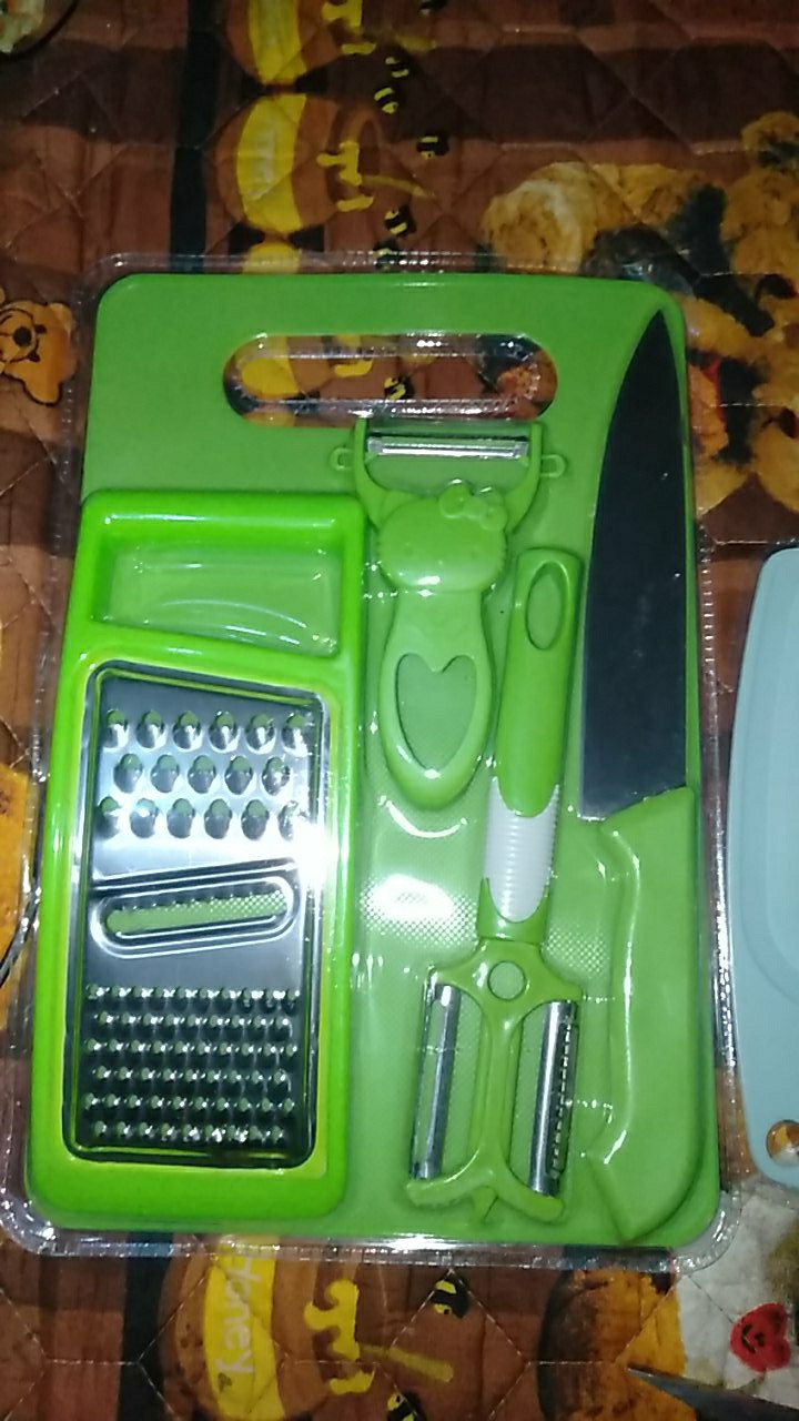 Set Talenan Dapur Lengkap Dengan Pisau Dan Peeler 5 In 1 / Alat Pengupas Buah Uk 20cm X 30cm - J2-1