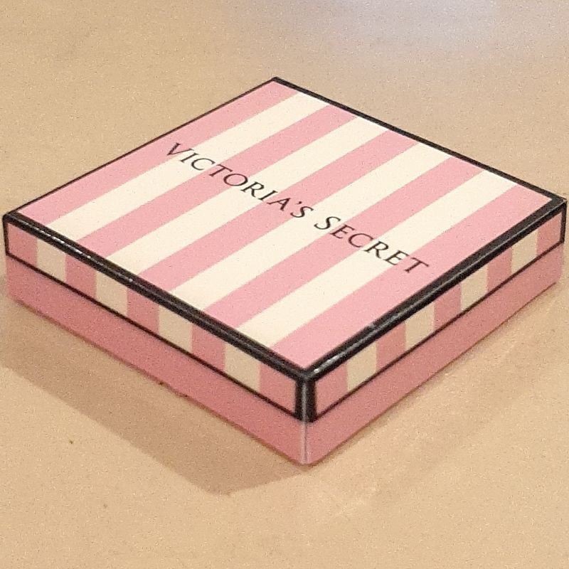 VICTORIA'S SECRET VS MAGNET KULKAS ACCESSORIES BOX MINIATURE