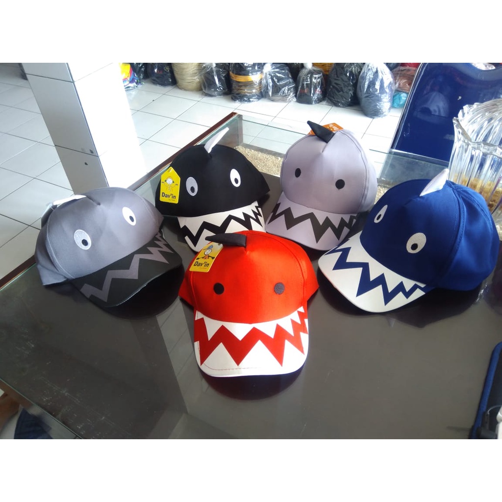 topi anak karakter dino shark bucket dan lain2