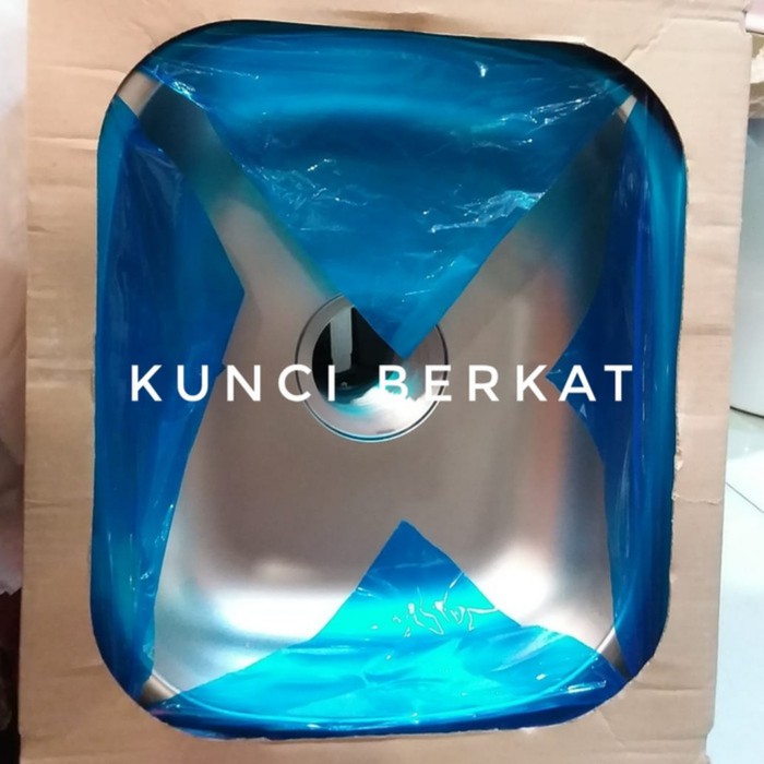 Bak Cuci Tangan + Kran Injek + Tempat tissue lembaran