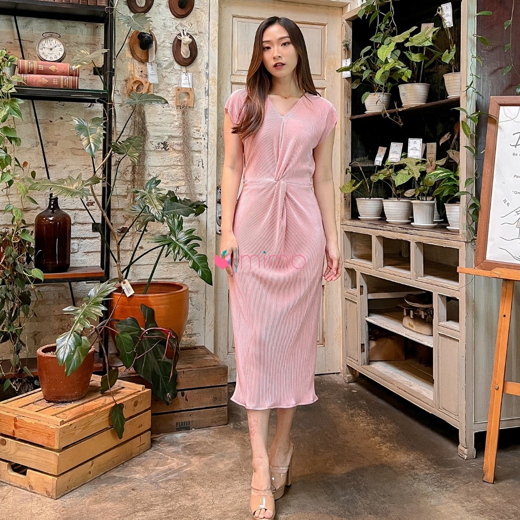 Chen Pleats Dress