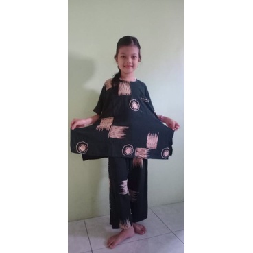 SETELAN ANAK WAKA WAKA