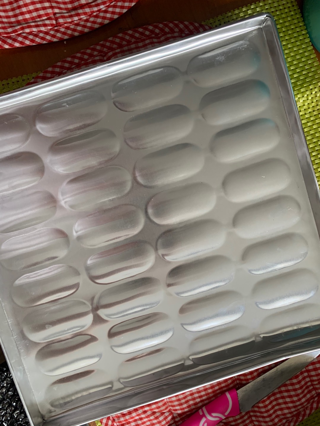 Cetakan Lidah Kucing Besar